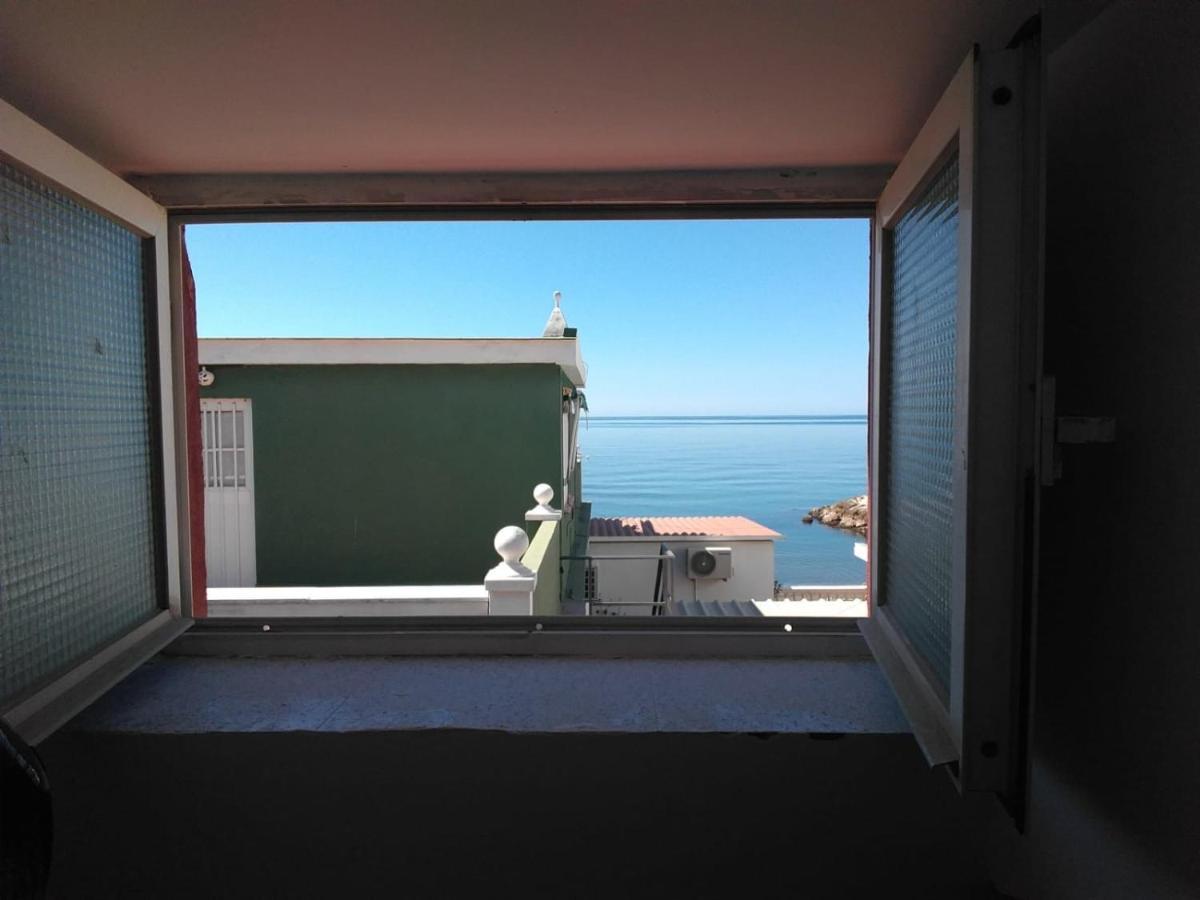 Malaga Beach And Sun Bagian luar foto
